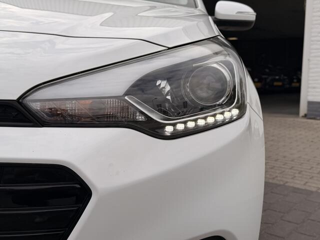 Hyundai I 20 1.0 T-GDI Comfort | Navigatie | Cruise | Camera | Dealer onderhouden