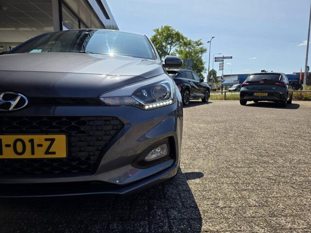 Hyundai I 20 1.0 T-GDI PREMIUM AUTOMAAT CLIMATE/CRUISE/NAVI/STOELVERWARMING