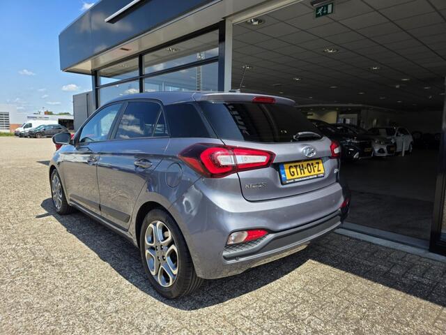 Hyundai I 20 1.0 T-GDI PREMIUM AUTOMAAT CLIMATE/CRUISE/NAVI/STOELVERWARMING