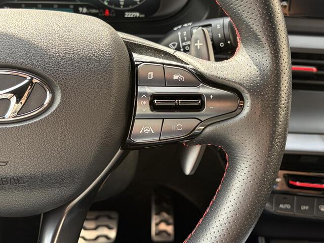 Hyundai I 20 1.0 T-GDI N-line Automaat / Trekhaak (1110 KG) / Navigatie via Apple Carplay of Android Auto / Achteruitrijcamera / Cruise Control