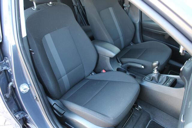 Hyundai I 20 1.0 T-GDI 100pk Comfort Smart 1e eigenaar Airco Navi Camera Carplay Trekhaak Nieuwstaat