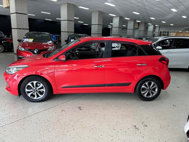 Hyundai I 20 1.0 T-GDI PREMIUM / Navi / Cruise / Apple / Climat / Camera / Key less