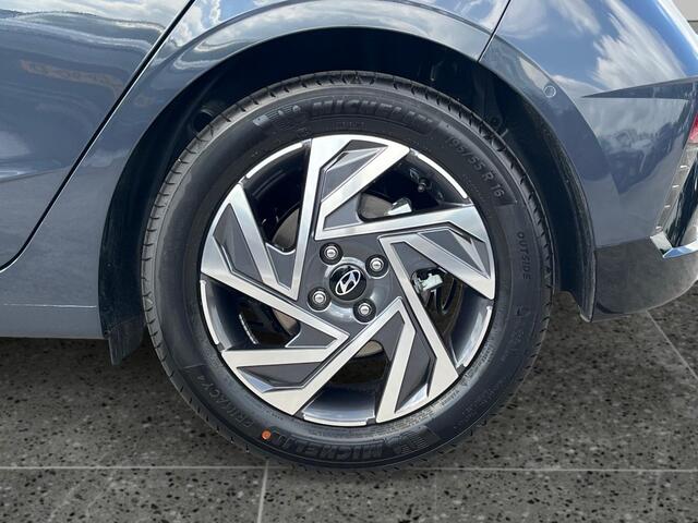Hyundai I 20 Premium Sky 1.0 T-GDI 100pk | SCHUIF/KANTELDAK | 16'' BI-COLOR LM-VELGEN | KEYLESS ENTRY | APPLE CARPLAY / ANDROID AUTO | NAVI PRO |