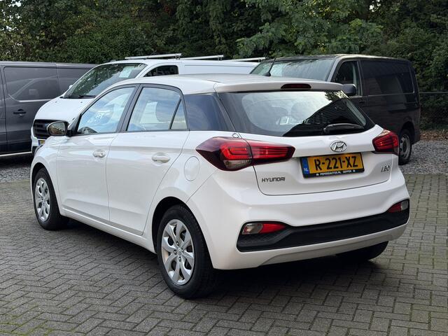 Hyundai I 20 1.2 LP i-Drive Cool Airco Stoelverwarming 4 Cilinder - Facelift