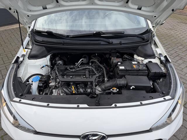 Hyundai I 20 1.2 LP i-Drive Cool Airco Stoelverwarming 4 Cilinder - Facelift