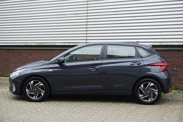 Hyundai I 20 1.0 T-GDI 100PK Hybrid/Camera/CarPlay/LMV/ Nieuw model.