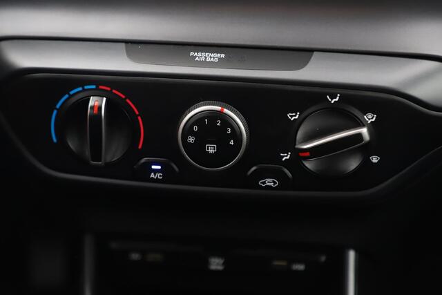 Hyundai I 20 1.0 T-GDI Comfort 101PK Carplay Android Navigatie Achteruitrijcamera 15 inch LMV Airco Cruise Control