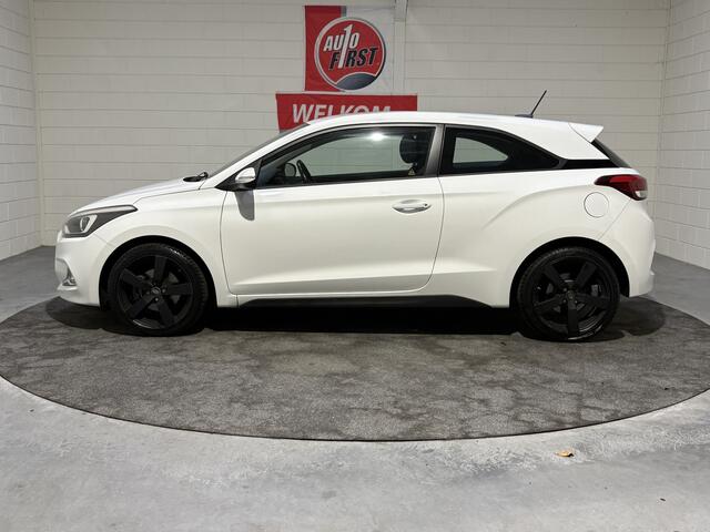 Hyundai I 20 Coupé 1.0 T-GDI Comfort, Clima, Cruise, Camera, P sensoren, Led, 17 inch, Navi, Blue tooth, Prijs incl. apk, beurt en 3 mnd garantie