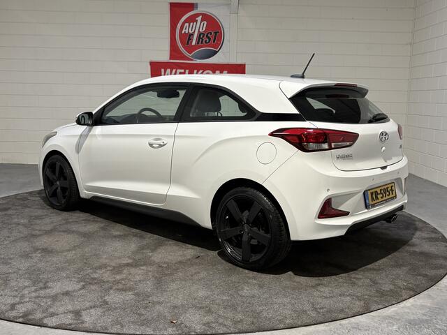 Hyundai I 20 Coupé 1.0 T-GDI Comfort, Clima, Cruise, Camera, P sensoren, Led, 17 inch, Navi, Blue tooth, Prijs incl. apk, beurt en 3 mnd garantie
