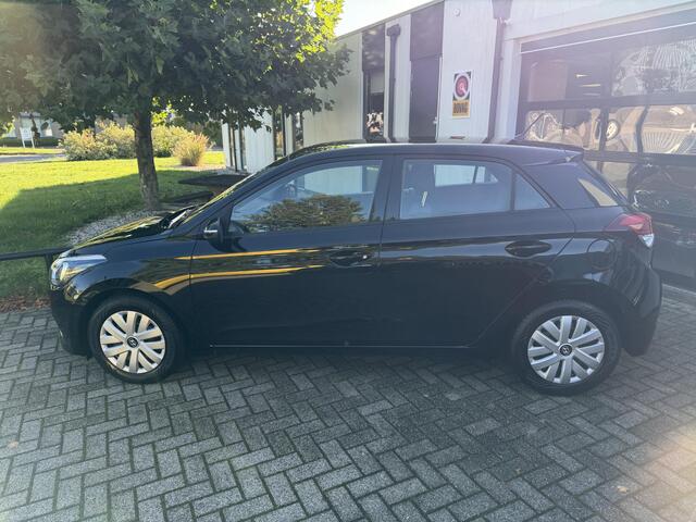Hyundai I 20 1.4 Automaat | 55.119 KM | Stoel-/Stuurverwarming | Airco | Lane Assist | PDC