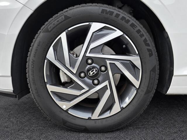 Hyundai I 20 1.0 T-GDI Comfort *** Carhouse cleaning ***
