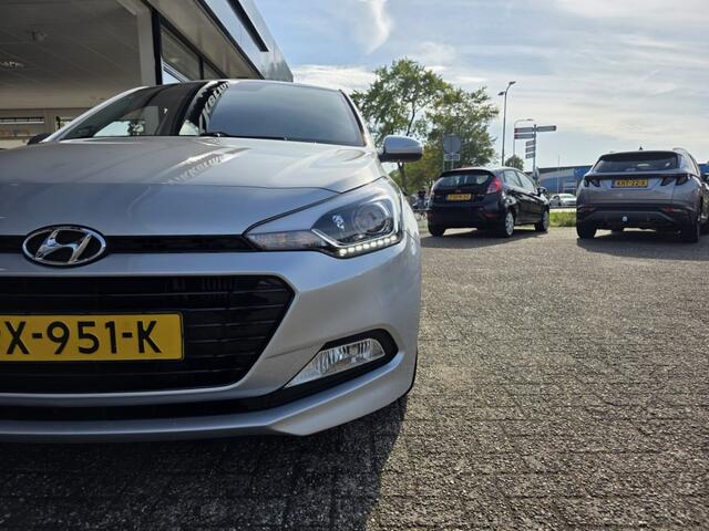 Hyundai I 20 1.0 T-GDI COMFORT NAVI – foto 3