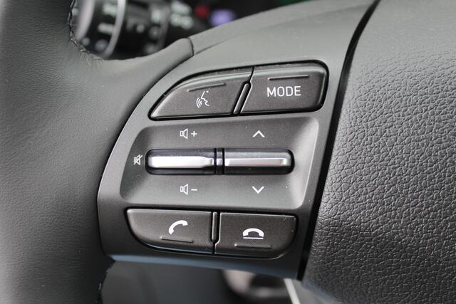 Hyundai I 30 Wagon 1.0 T-GDi MHEV Comfort Smart / Navigatie + Apple Carplay/Android Auto / Climate Control / Achteruitrijcamera / Cruise Control / Keyless Entry & Start /