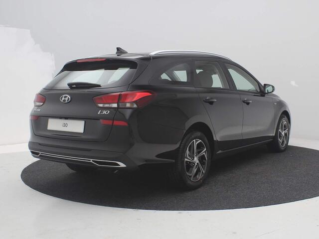 Hyundai I 30 Wagon 1.0 T-GDi MHEV Comfort Smart / Rijklaarprijs ¤ 29.995,- / Navigatie / Cruise Control /