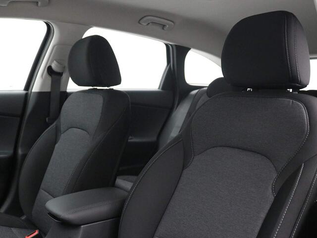 Hyundai I 30 Wagon 1.0 T-GDi MHEV Comfort Smart / Rijklaarprijs ¤ 29.995,- / Navigatie / Cruise Control /