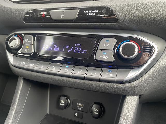 Hyundai I 30 Wagon 1.0 T-GDi MHEV Comfort Smart / ¤ 6255,- Voordeel / ¤28.935 Rijklaar / Direct Leverbaar / AppleCar Play & Android Auto / DAB / Airco / Cruise Control /
