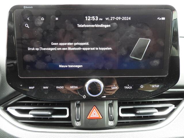 Hyundai I 30 Wagon 1.5 T-GDi MHEV Premium NAVI/LEER/CAMERA/LED/TREKHAAK/17"LMV!