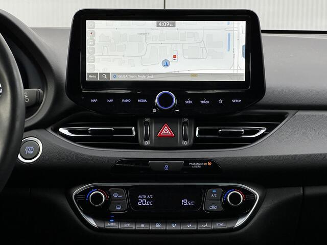 Hyundai I 30 Wagon 1.0 T-GDi MHEV Comfort / Navigatie / Climate & Cruise Control / 8 Inch Multimediascherm / Sailing Blue /