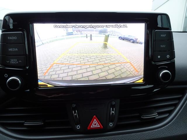 Hyundai I 30 1.4 T-GDI 140 pk Comfort Camera/PDC/Navi/18 inch