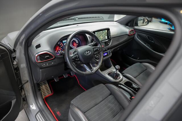 Hyundai I 30 N2 Performance Fastback 2.0 275pk T-GDI |panoramadak|Pioneer geluidsysteem|elk. stoelen + instap functie|Apple Carplay|parkeercamera en sensoren|cruise control|19"|