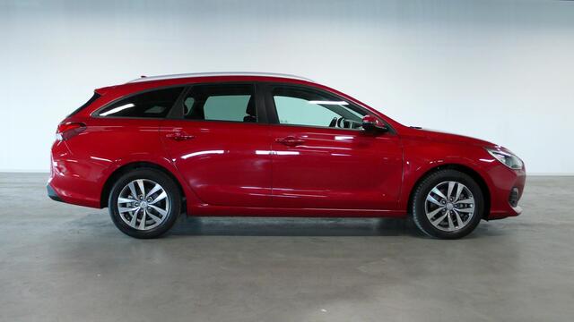 Hyundai I 30 Wagon 1.4 T-GDI Comfort | Navi | Carplay | Trekhaak