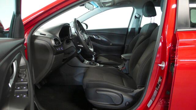 Hyundai I 30 Wagon 1.4 T-GDI Comfort | Navi | Carplay | Trekhaak