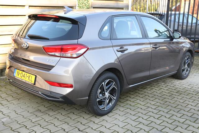Hyundai I 30 1.0 T-GDi MHEV Comfort Smart / Climate / Cruise / Navi