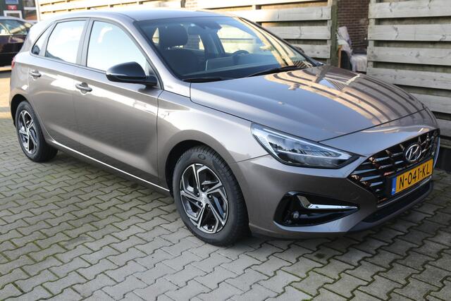 Hyundai I 30 1.0 T-GDi MHEV Comfort Smart / Climate / Cruise / Navi