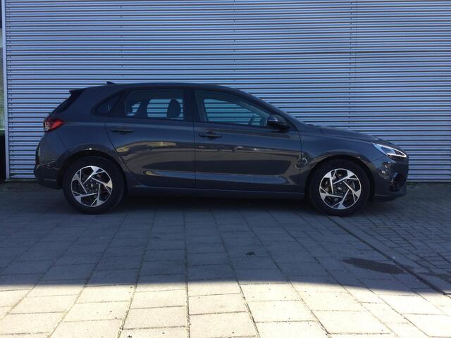Hyundai I 30 1.0 T-GDi MHEV Comfort | Navi | Camera | CruiseControl |
