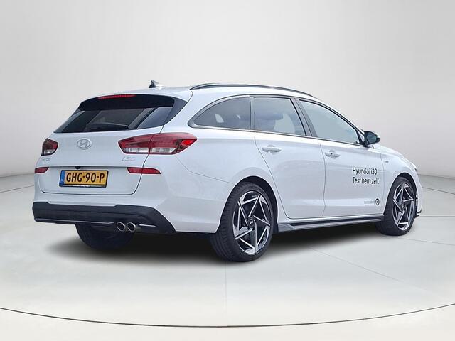 Hyundai I 30 Wagon 1.5 T-GDi MHEV N Line | Achteruitrijcamera | Stoel/stuurverwarming | Stoelgeheugen | Half leder/suède stoelen | Apple Carplay/Android Auto |