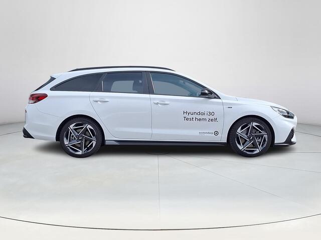 Hyundai I 30 Wagon 1.5 T-GDi MHEV N Line | Achteruitrijcamera | Stoel/stuurverwarming | Stoelgeheugen | Half leder/suède stoelen | Apple Carplay/Android Auto |