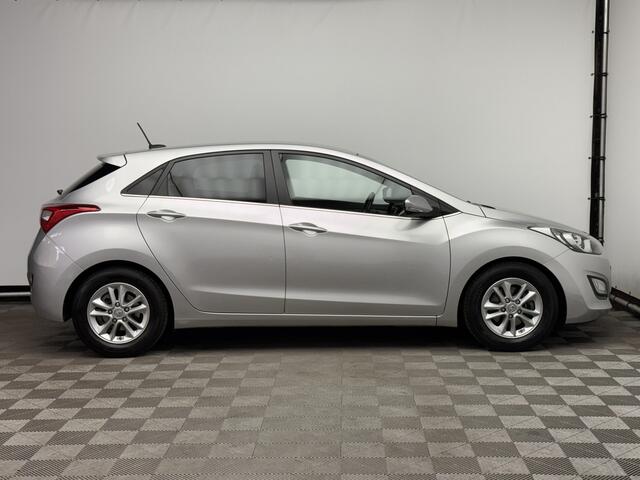 Hyundai I 30 1.6 GDi GO! 5-drs Navi Camera ECC NL Auto