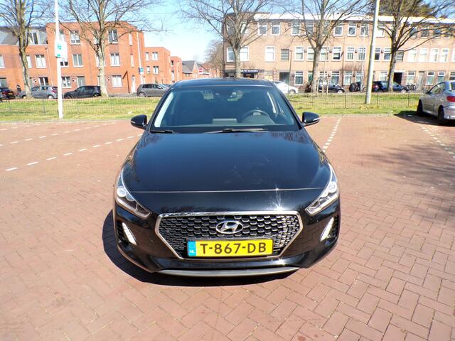 Hyundai I 30 1.4 T-GDI Premium MEEST LUXE UITVOERING.