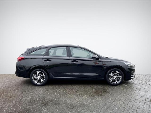 Hyundai I 30 Wagon 1.0 T-GDi MHEV Comfort Smart | Navigatie | Camera | Apple Carplay/Android Auto | Keyless Entry | LED Koplampen | Cruise & Climate Control | Rijklaarprijs!