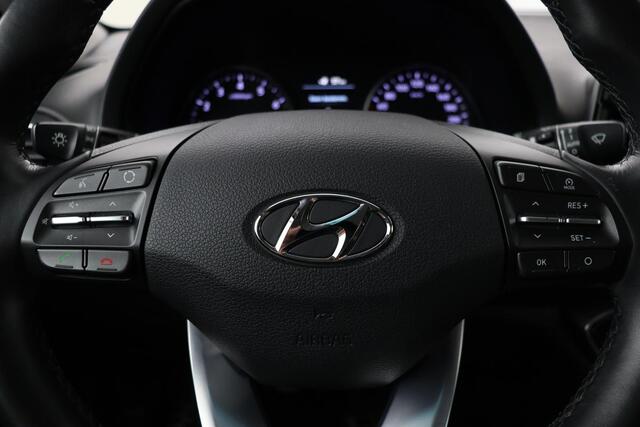 Hyundai I 30 Fastback 1.4 T-GDI Premium | Trekhaak | Carplay | Full LED | Half leder | Keyless | Navigatie | Camera | Climate control | PDC | Cruise control