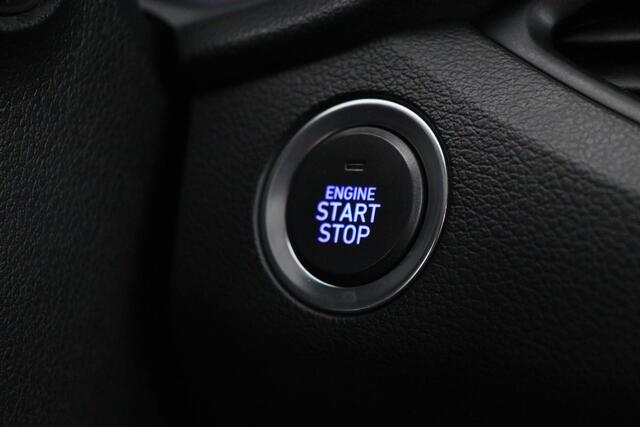 Hyundai I 30 Fastback 1.4 T-GDI Premium | Trekhaak | Carplay | Full LED | Half leder | Keyless | Navigatie | Camera | Climate control | PDC | Cruise control