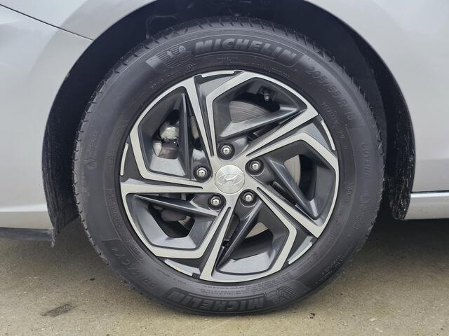 Hyundai I 30 Wagon 1.0 T-GDi MHEV Comfort Smart | Cruise Control | Automatische Airco | Navigatie