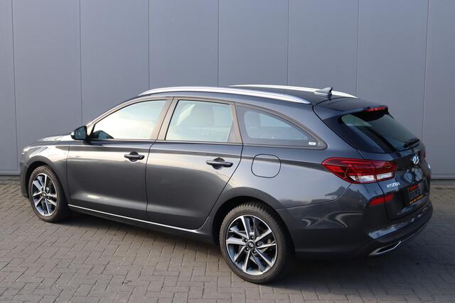 Hyundai I 30 Wagon 120PK T-GDi Hybrid Automaat Comfort Navigatie/Camera/Parkeerhulp/Winter-pack