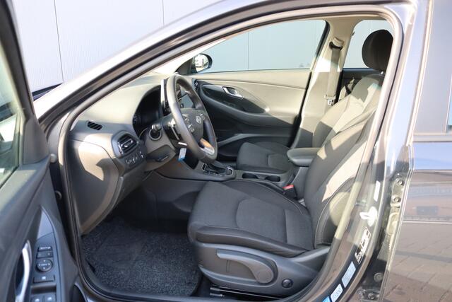 Hyundai I 30 Wagon 120PK T-GDi Hybrid Automaat Comfort Navigatie/Camera/Parkeerhulp/Winter-pack