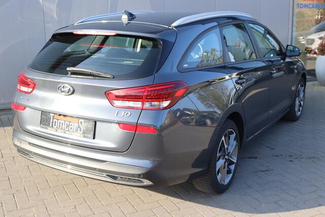Hyundai I 30 Wagon 120PK T-GDi Hybrid Automaat Comfort Navigatie/Camera/Parkeerhulp/Winter-pack