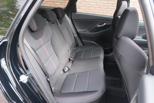 Hyundai I 30 1.5 T-GDi MHEV 160pk Aut. Wagon N Line Sky | Navi | Climate | Adaptive Cruise | Panoramadak | Camera | PDC | 18" velgen