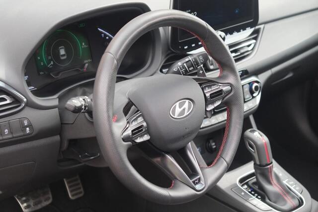 Hyundai I 30 1.5 T-GDi MHEV 160pk Aut. Wagon N Line Sky | Navi | Climate | Adaptive Cruise | Panoramadak | Camera | PDC | 18" velgen
