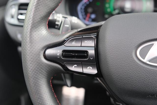 Hyundai I 30 1.5 T-GDi MHEV 160pk Aut. Wagon N Line Sky | Navi | Climate | Adaptive Cruise | Panoramadak | Camera | PDC | 18" velgen
