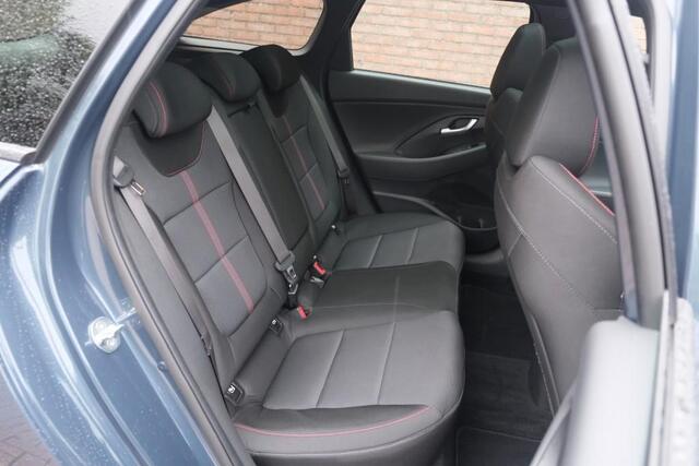 Hyundai I 30 1.5 T-GDi MHEV 160pk Aut. Wagon N Line Sky | Navi | Climate | Adaptive Cruise | Panoramadak | Camera | PDC | 18" velgen