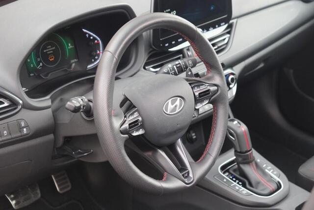 Hyundai I 30 1.5 T-GDi MHEV 160pk Aut. Wagon N Line Sky | Navi | Climate | Adaptive Cruise | Panoramadak | Camera | PDC | 18" velgen