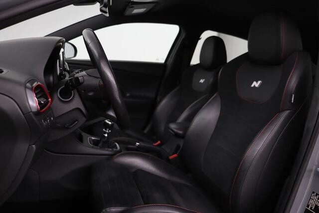 Hyundai I 30 Fastback N2 2.0 T-GDI | Stoel & stuurverwarming | Full LED | Memory | Camera | Carplay | Leder/Alcantara | Keyless | Navigatie
