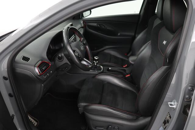 Hyundai I 30 Fastback N2 2.0 T-GDI | Stoel & stuurverwarming | Full LED | Memory | Camera | Carplay | Leder/Alcantara | Keyless | Navigatie