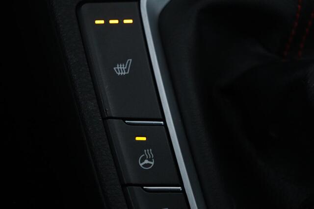 Hyundai I 30 Fastback N2 2.0 T-GDI | Stoel & stuurverwarming | Full LED | Memory | Camera | Carplay | Leder/Alcantara | Keyless | Navigatie