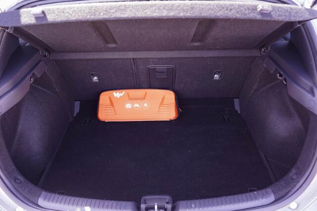 Hyundai I 30 1.0 T-GDi MHEV Comfort Smart Navi Clima Camera Led koplampen PDC Apple Carplay/Android Auto 1e Eig. NAP