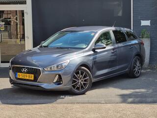 hyundai-i-30-1.4-i-drive-navi---air
